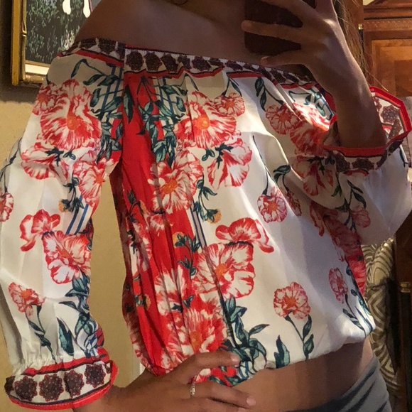 NWT Strapless floral top - Picture 6 of 6